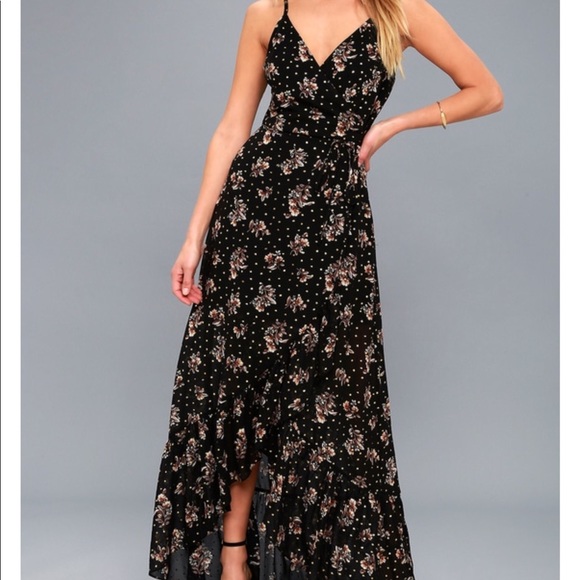 Lulus Dresses & Skirts - 💰CCO💰NWT Lulu’s black floral wrap maxi dress, M